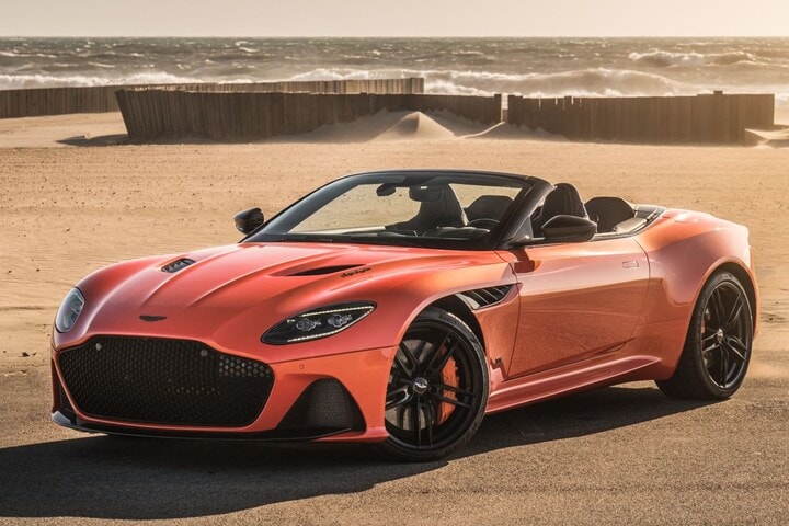 Aston Martin DBS Superleggera Volante