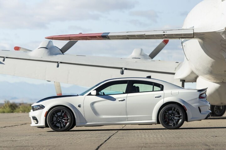 Dodge Charger SRT Hellcat Redeye