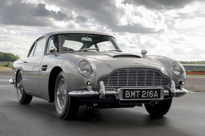 Aston Martin DB5 Goldfinger Continuation