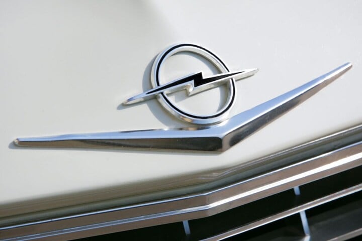 Opel logo 2020