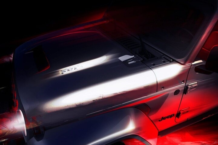 Jeep Wrangler teaser V8