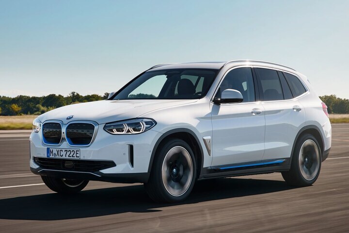 BMW iX3