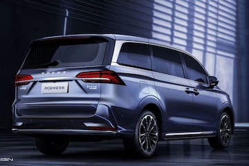 Roewe iMax8