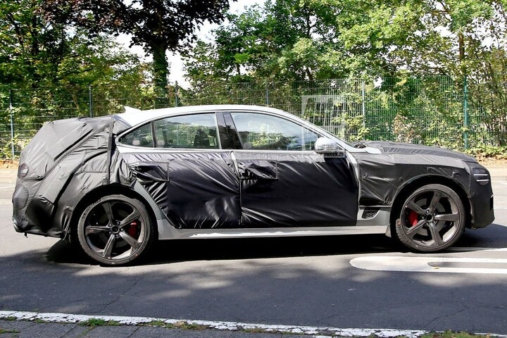 Genesis G70 Shooting Brake spyshots