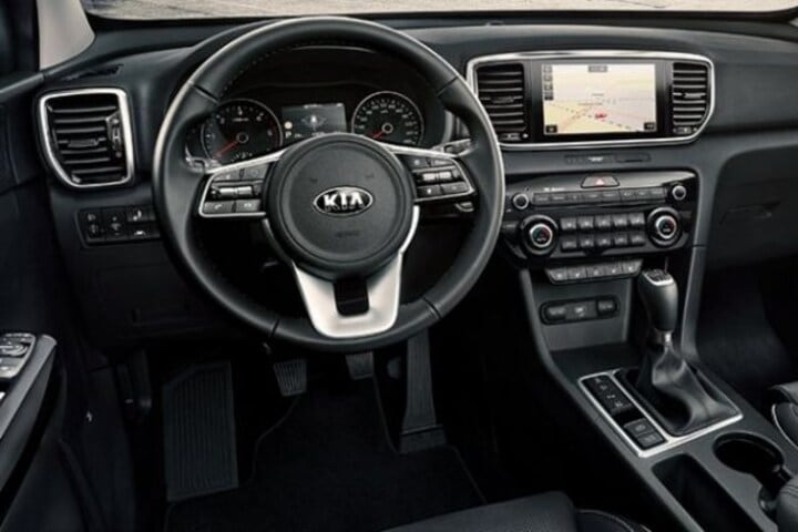 Kia Sportage back to basics