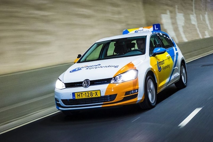 ANWB rijschool lesauto CBR rijles