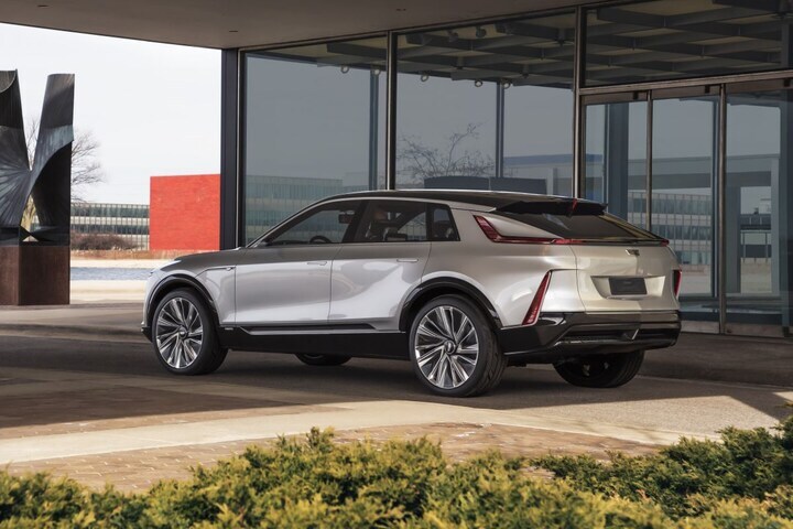 Cadillac Lyriq EV