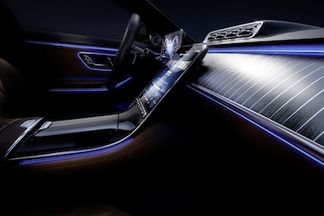 Mercedes-Benz S-klasse interieur schermen