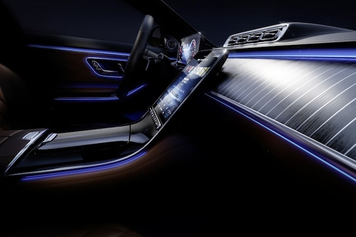 Mercedes-Benz S-klasse interieur schermen