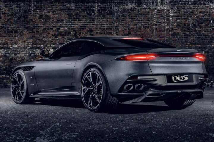 Aston Martin DBS Superleggera