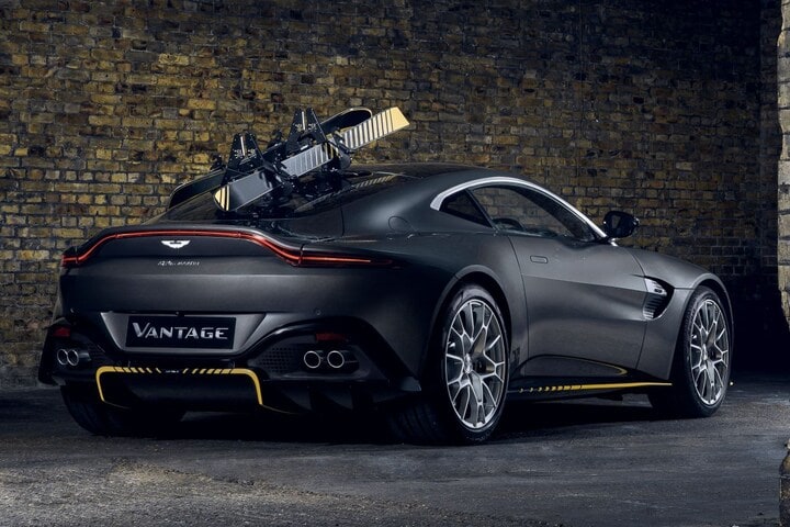 Aston Martin Vantage