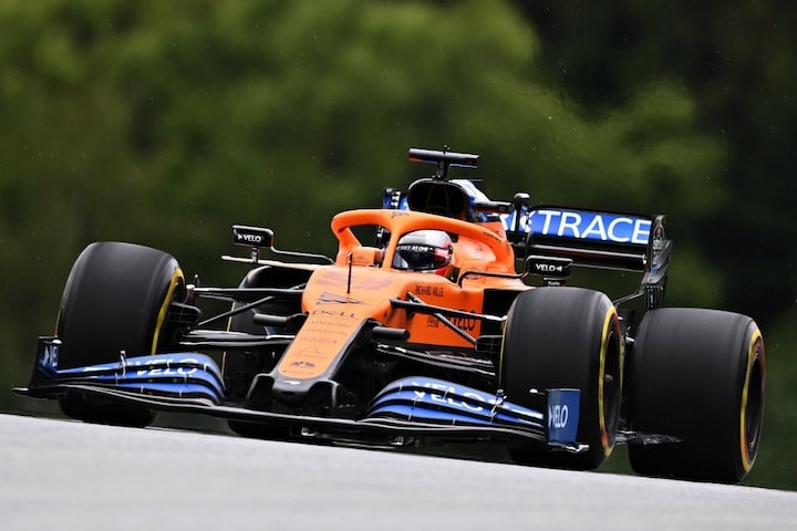 McLaren F1 MCL35