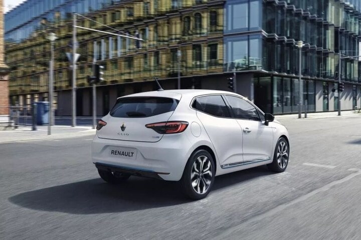 Renault (advertorial 4/16)