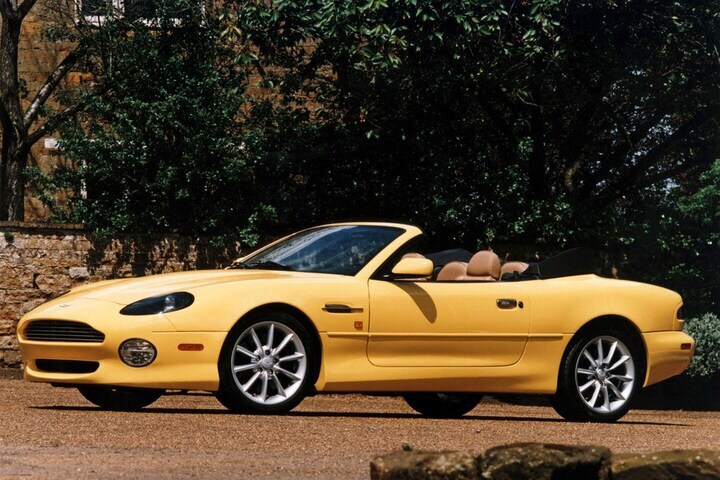 Aston Martin DB7