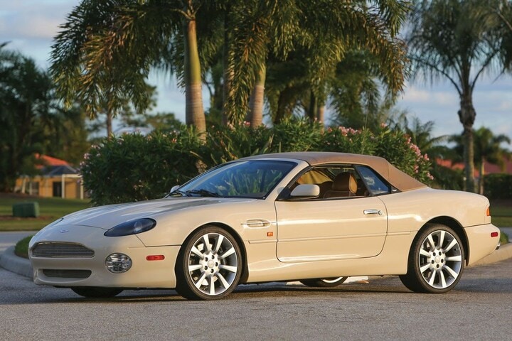 Aston Martin DB7