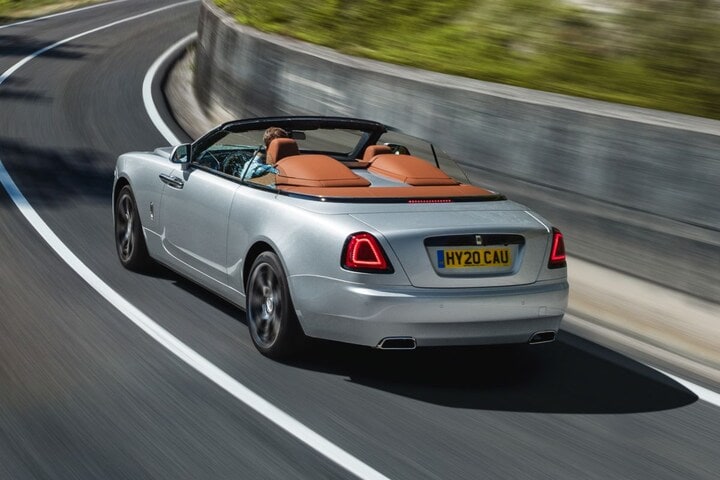 Rolls-Royce Dawn Silver Bullet