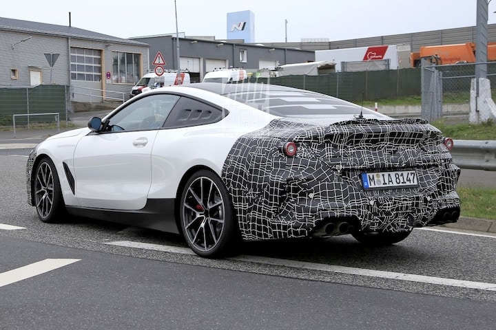 BMW 8-serie middenmotor spionage