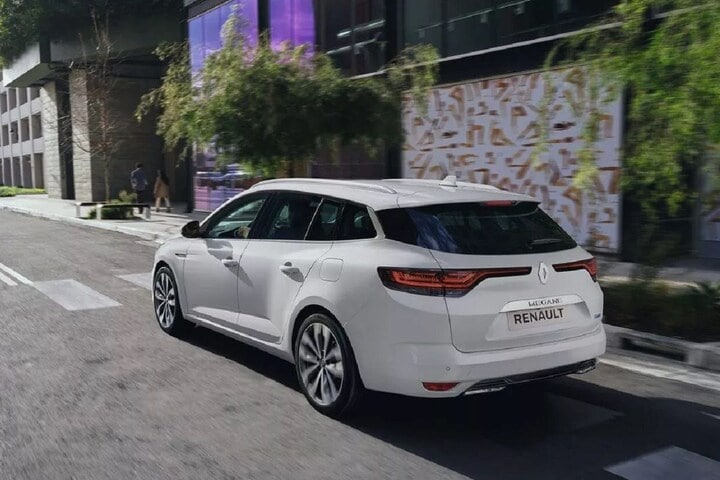 Renault (advertorial 6/16)