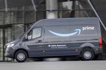 Mercedes-Benz eSprinter Amazon