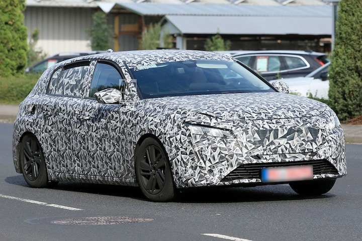 Peugeot 308 spyshots