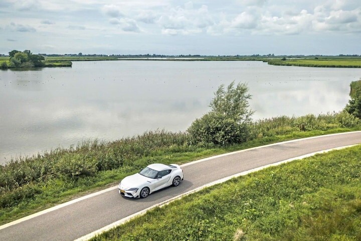 De Dijk Toyota Supra Nederland landschap