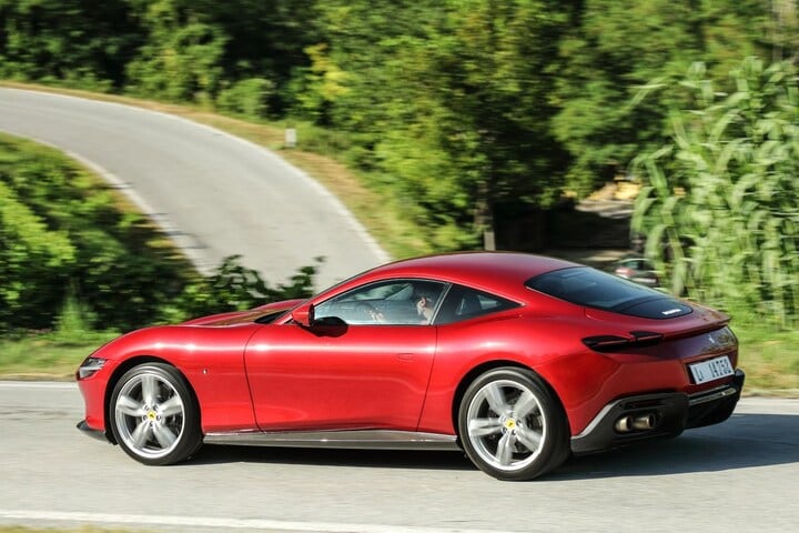 Ferrari Roma