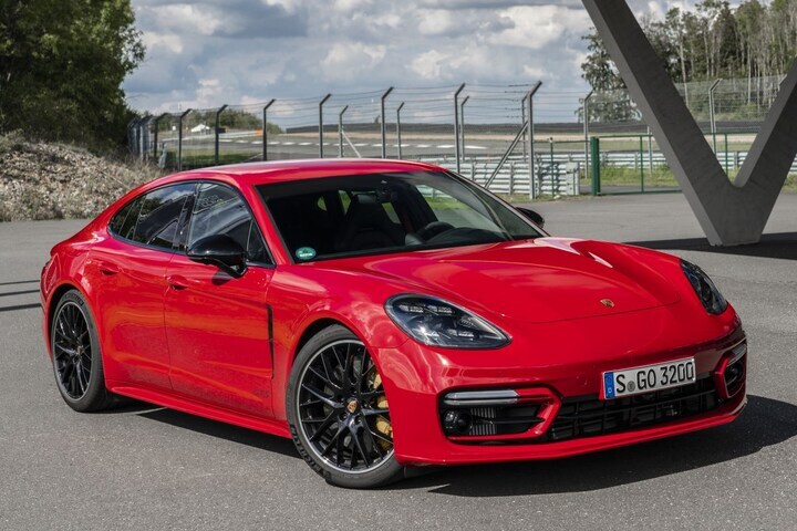 Porsche Panamera GTS