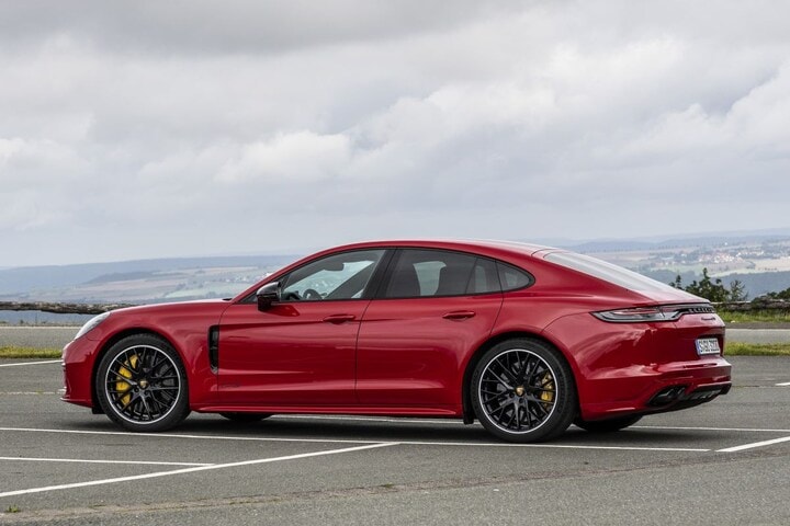 Porsche Panamera GTS