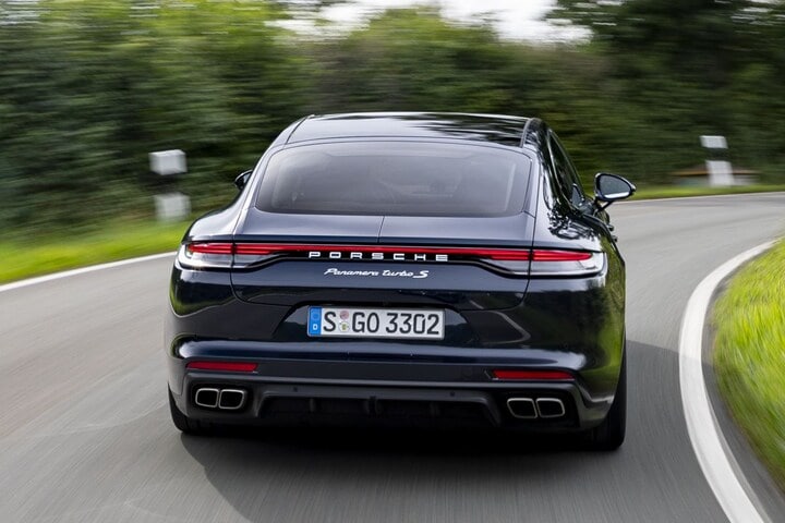 Porsche Panamera Turbo S Executive