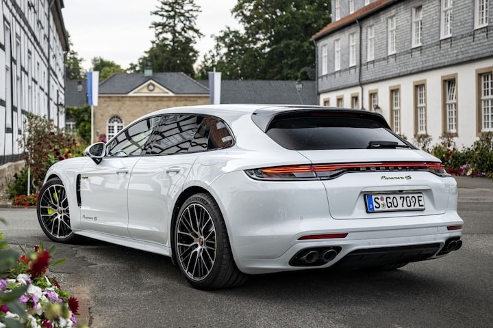 Porsche Panamera 4S e-Hybrid Sport Turismo