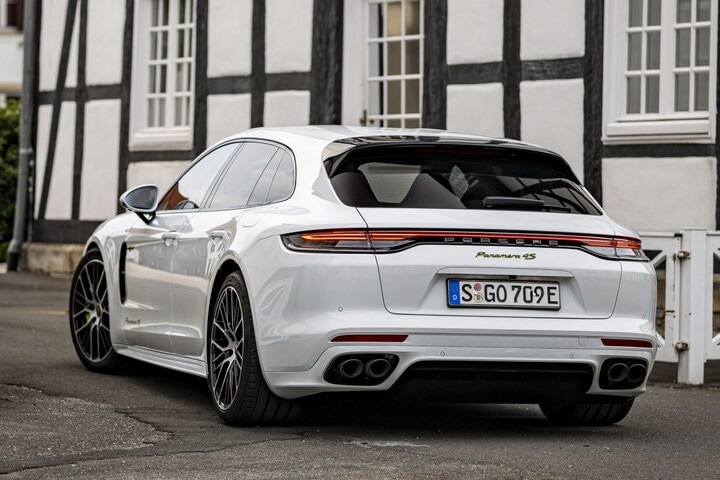 Porsche Panamera 4S e-Hybrid Sport Turismo