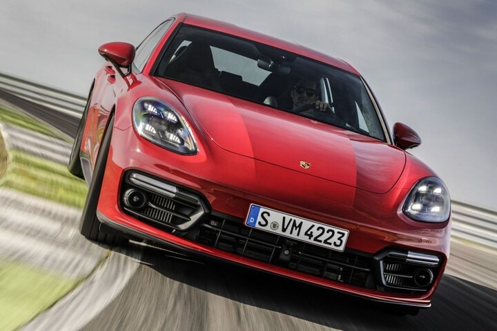 Porsche Panamera GTS Sport Turismo