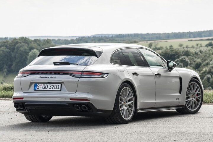 Porsche Panamera GTS Sport Turismo