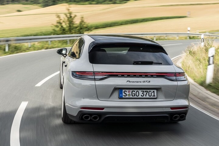 Porsche Panamera GTS Sport Turismo
