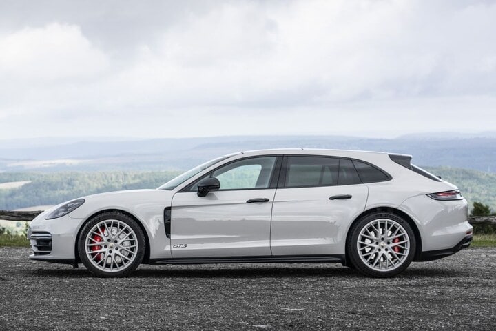 Porsche Panamera GTS Sport Turismo