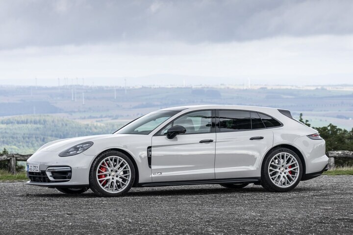 Porsche Panamera GTS Sport Turismo