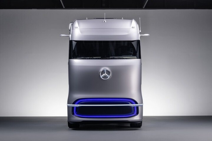 Mercedes-Benz Daimler GenH2 Truck en eActros