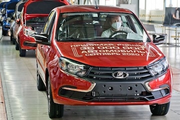 Lada 300 miljoen