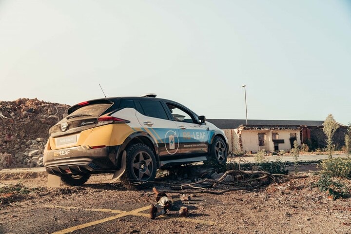 Nissan RE-Leaf