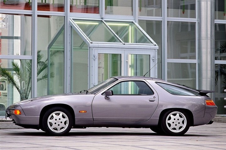 Facelift Friday Porsche 928