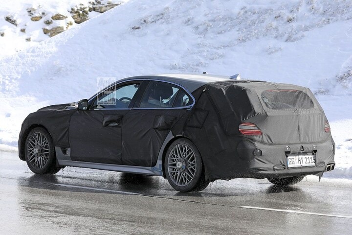 Spyshots Genesis G70 Shooting Brake