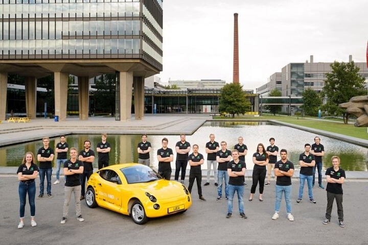 Luca afvalauto TU Eindhoven (foto: Bart van Overbe