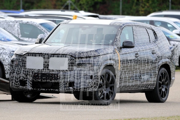 BMW X8 spyshots