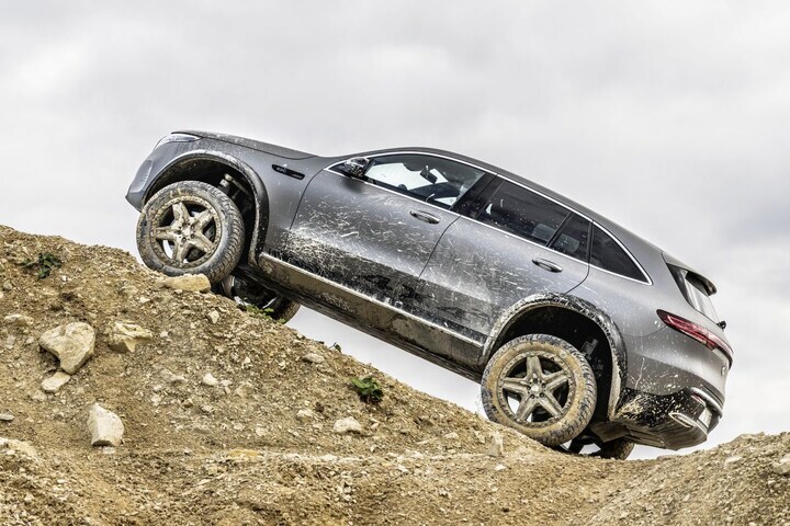 Mercedes-Benz EQC 4x4²