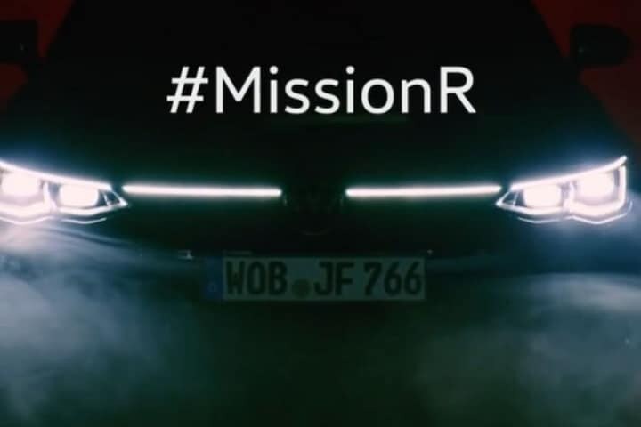 Volkswagen Golf R teaser