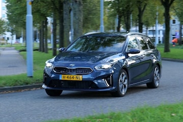  Kia Ceed Sportswagon Plug-in Hybrid - Achteruitki