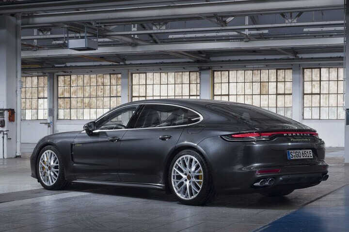 Porsche Panamera 2020