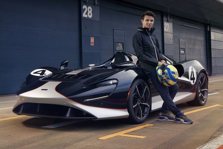 McLaren Elva Lando Norris