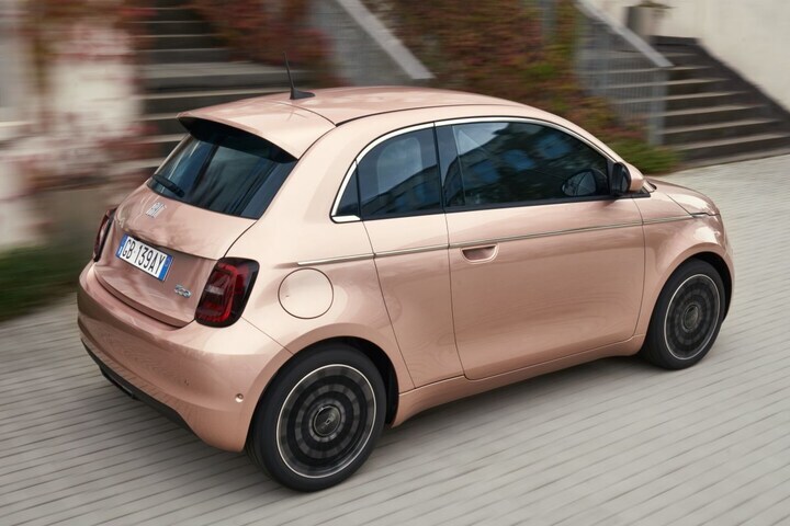 Fiat 500E 3+1