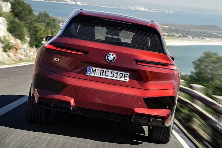 BMW iX